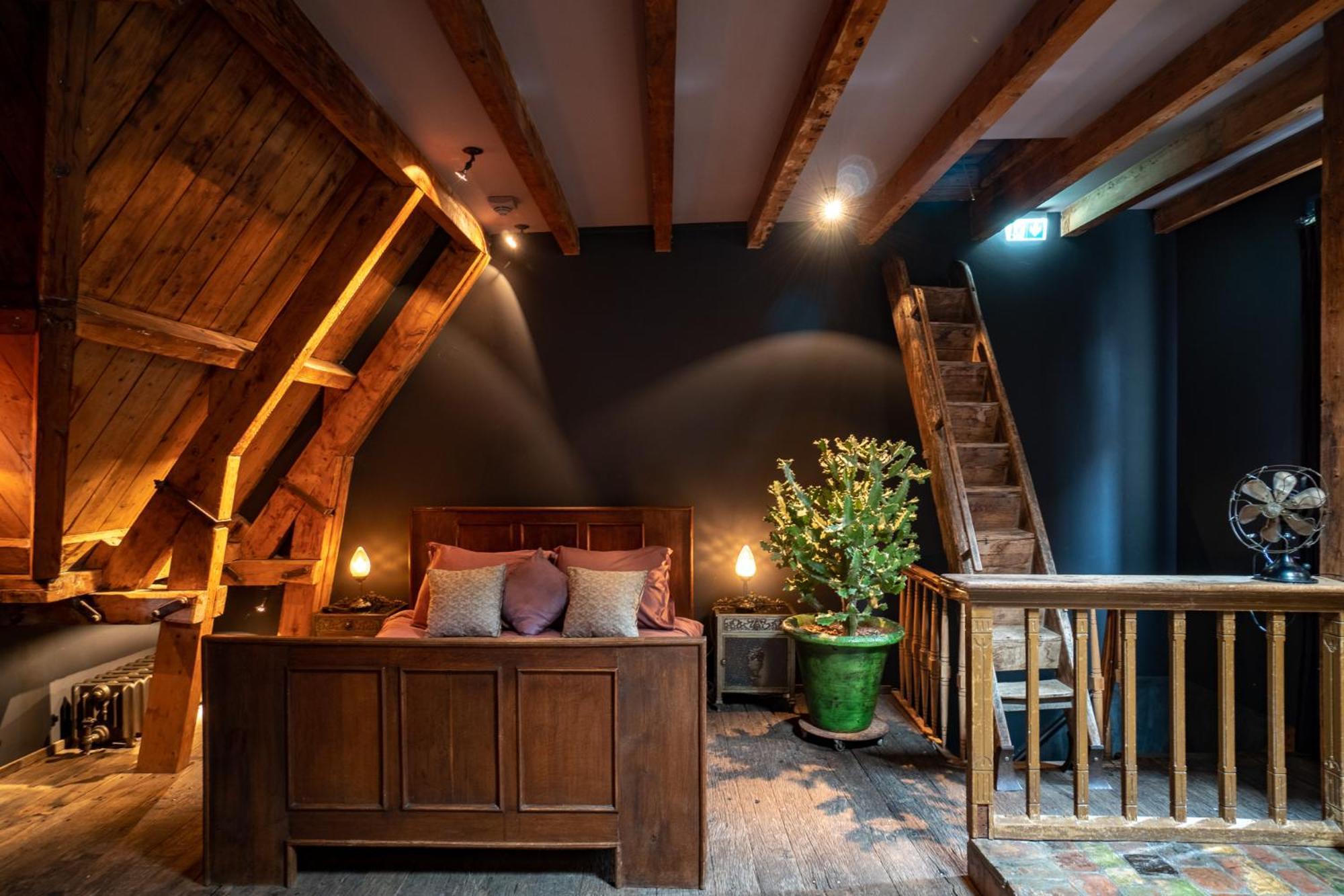 Private And Chique Salon De Franz - With Large Terrace Bed and Breakfast Amsterdam Buitenkant foto